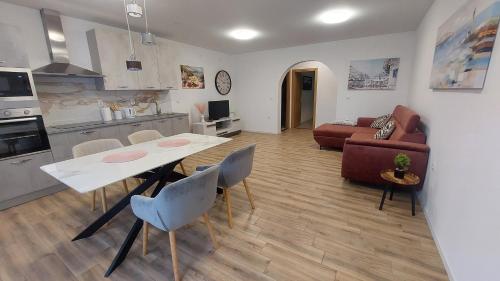 Apartment Modrić Zadar II — 4-Star Luxury Hotel in Zadar, Croatia