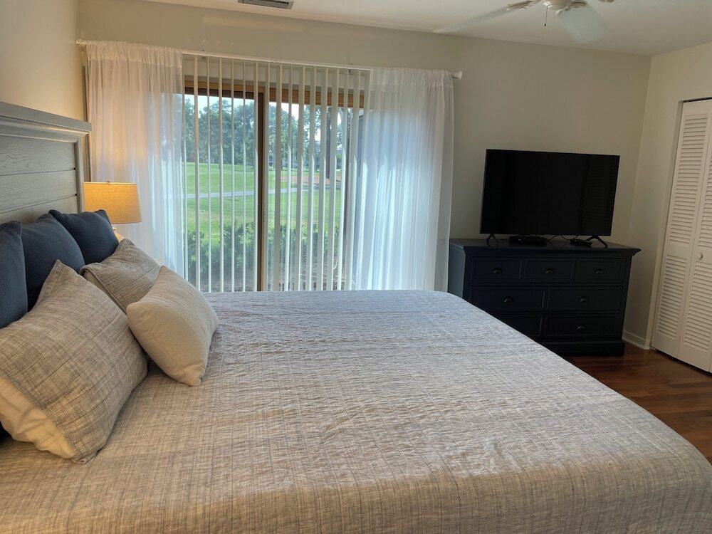 149 Harbourwood Villa at The Sea Pines Resort - photo 4