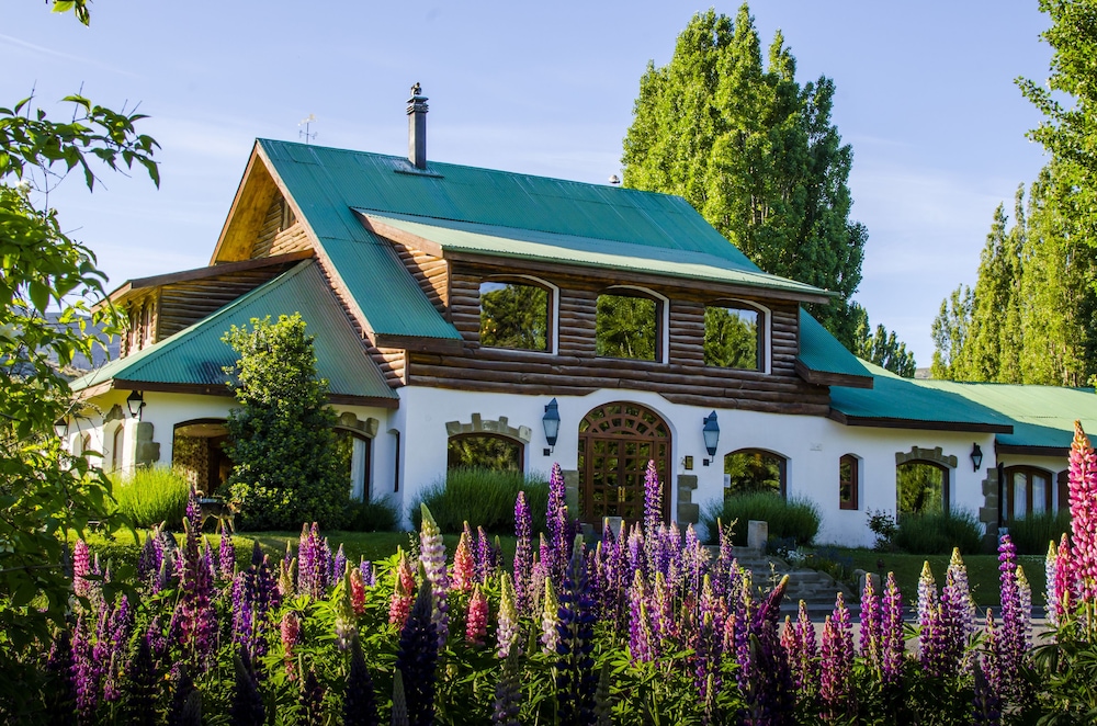 Kau Yatun Hotel Boutique in El Calafate, Argentina