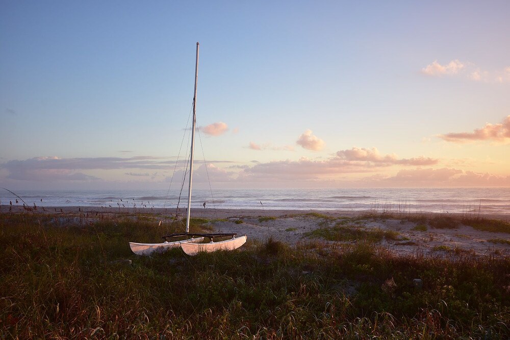 Surf Studio Beach Resort - photo 63