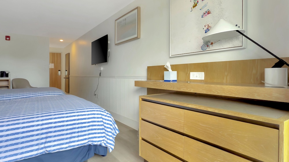 Harborline Hotel - photo 9