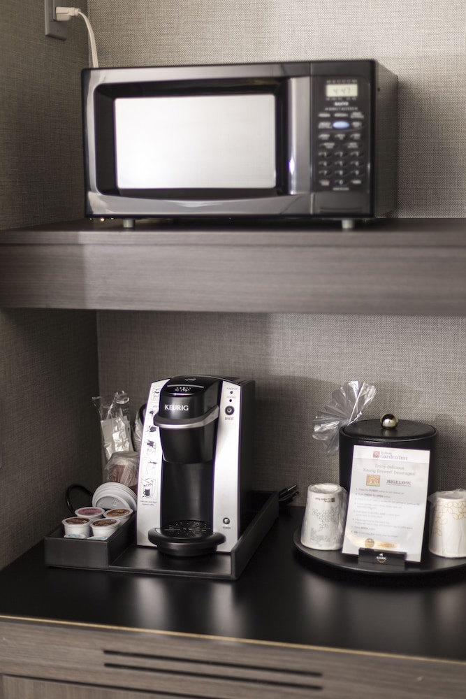 Hilton Garden Inn Fairfield - photo 25
