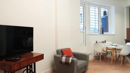 Super Cozy Apartment In the City Center