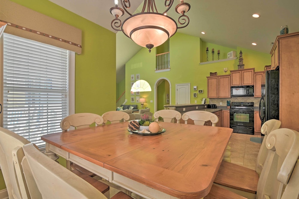 Game Room: Surfside Beach Resort Hideaway - photo 13