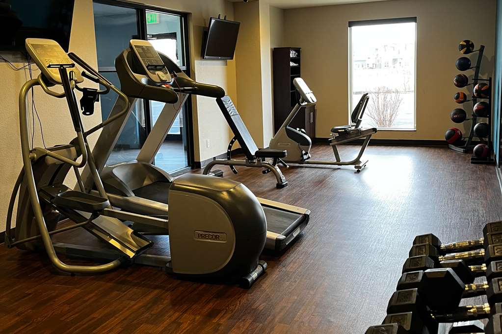 Comfort Suites Denver International Airport - photo 42
