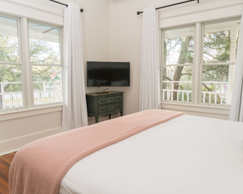 Abita Springs Hotel - photo 23