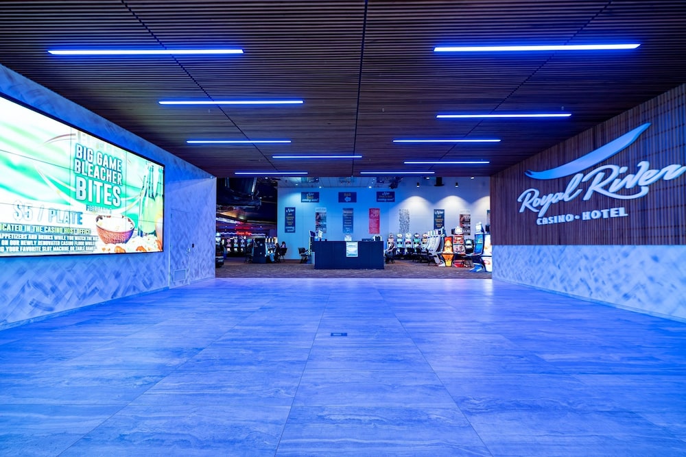 Royal River Casino and Hotel - photo 23