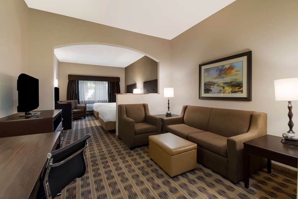 Best Western University Inn & Suites - photo 25