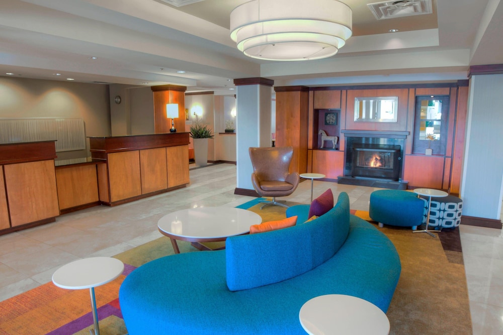 Fairfield Inn & Suites by Marriott Mobile Daphne E Shore - photo 2