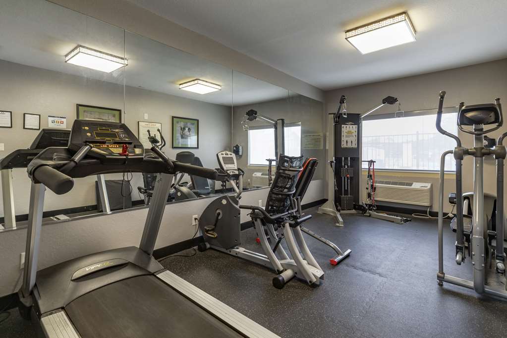 Best Western Plus Victoria Inn & Suites - photo 6