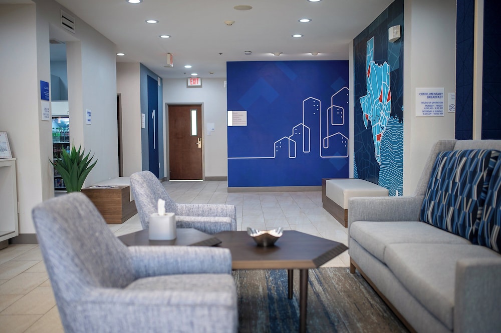 Holiday Inn Express & Suites Center by IHG - photo 65