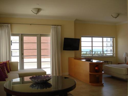 Westover Arms Hotel - photo 25