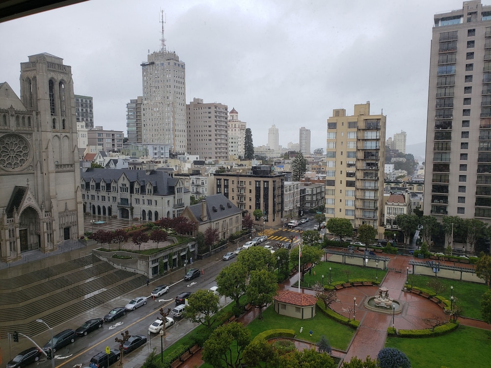 The Huntington Hotel - photo 64
