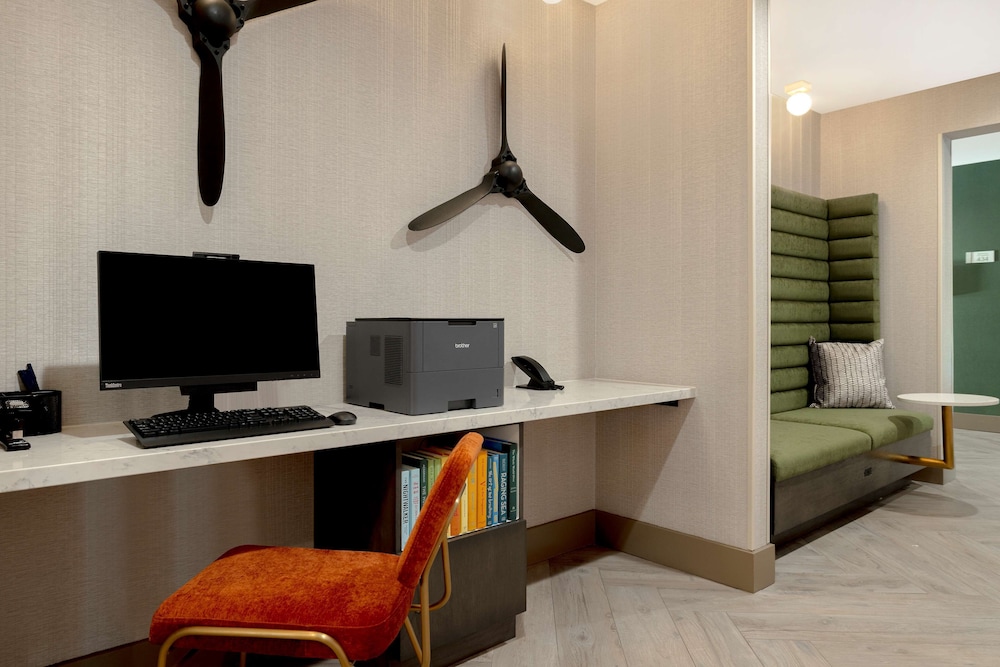 DoubleTree by Hilton Palmdale CA - photo 75