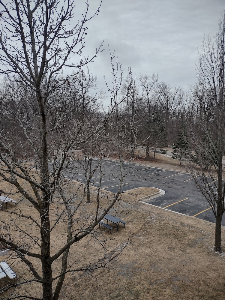 Baymont by Wyndham Flat Rock - photo 16