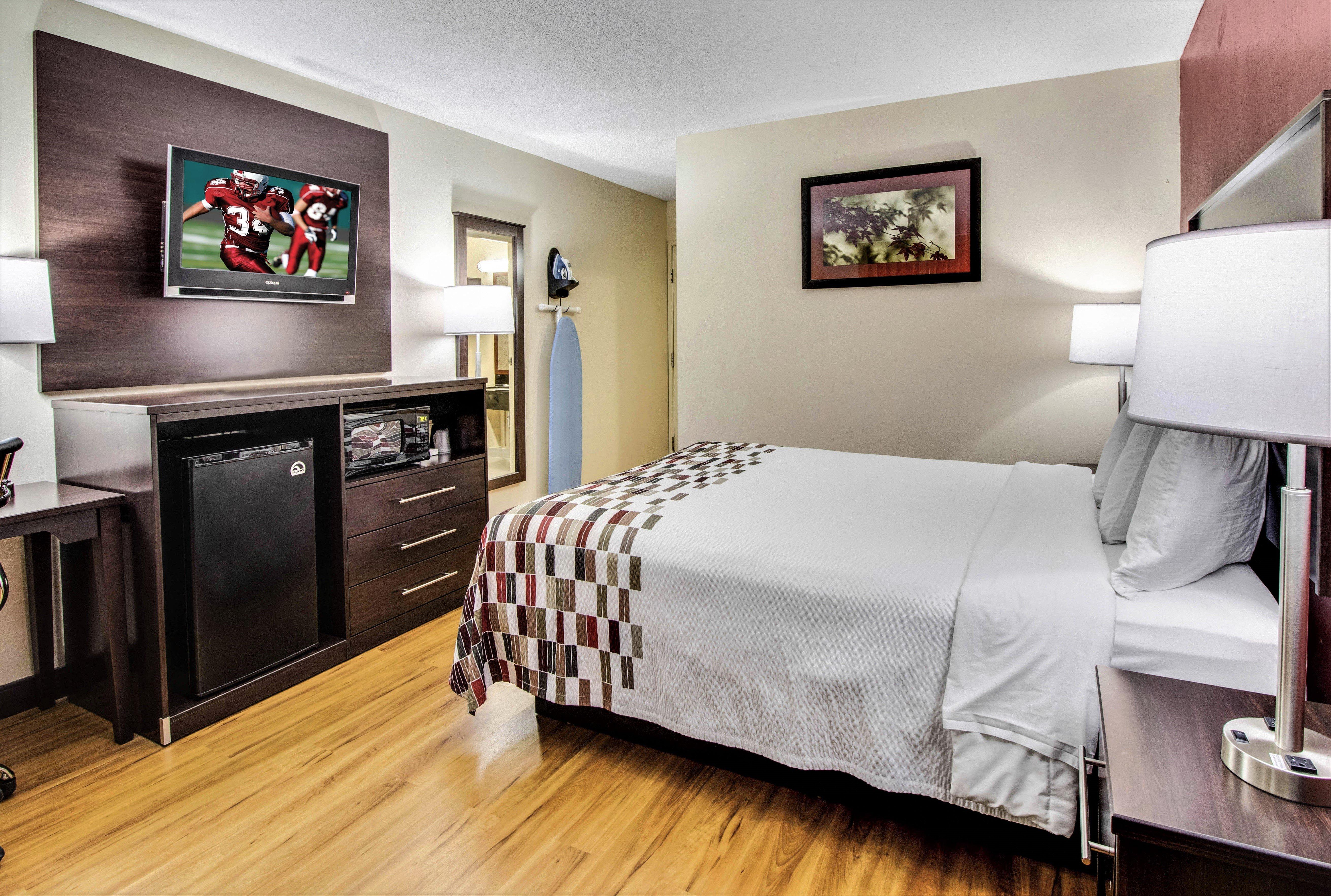 Red Roof Inn Boardman - photo 10