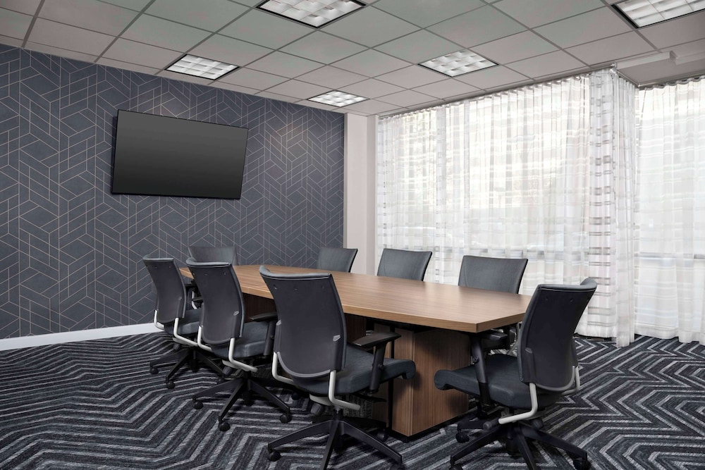 Homewood Suites by Hilton Omaha Downtown - photo 34