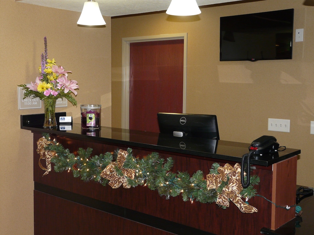 Cobblestone Inn & Suites Harper - photo 24