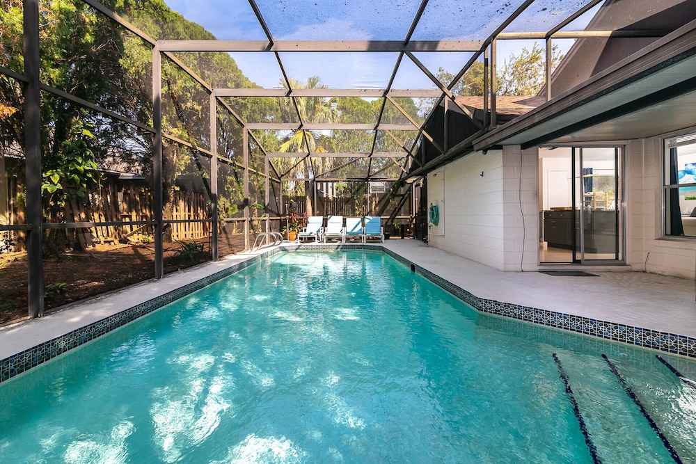 The Peaceful Retreat — 4-Star Luxury Hotel in Kissimmee, United States