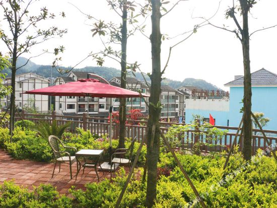 Lvyegu Holiday Hotel - last minute hotel in Chongqing