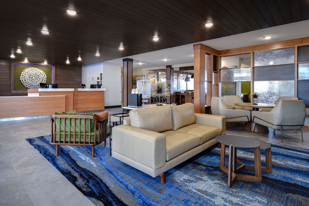 Fairfield Inn & Suites by Marriott Grand Rapids Wyoming - photo 7