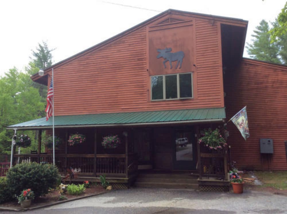 Evergreen Valley Inn - featured photo