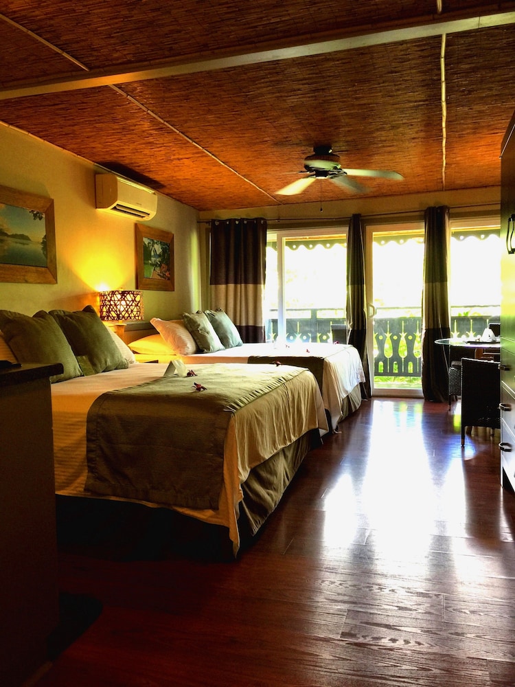 Paradise Bay Resort - photo 14