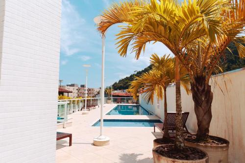 Apto no 4A andar com ar e Wi Fi a 250 mts do mar — 4-Star Luxury Hotel in Ubatuba, Brasil