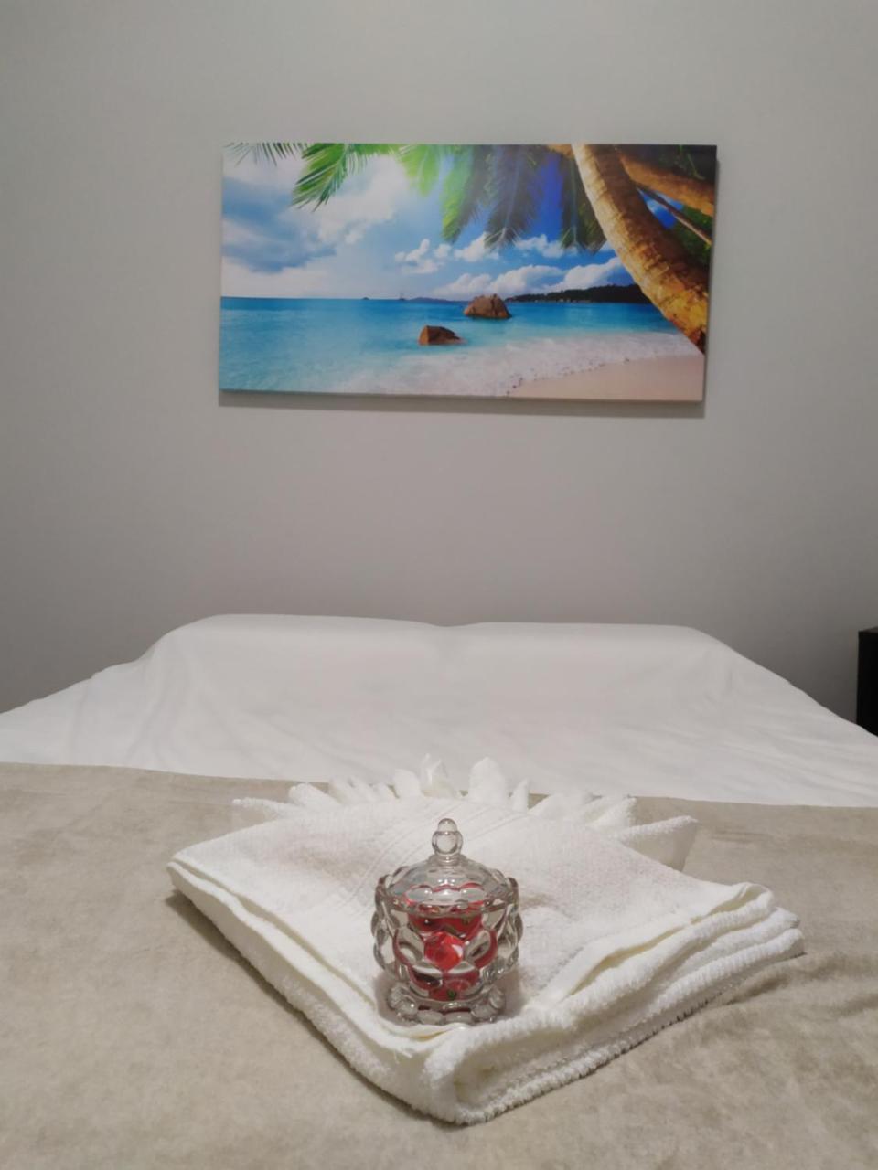 Flats Aconchego Com Ar Condicionado — 4-Star Luxury Hotel in Rio Das Ostras, Brasil
