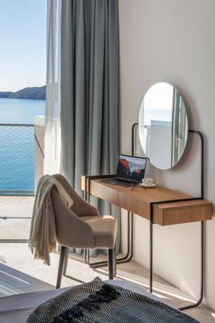 Hotel Ponta Plaza Conference & Spa — 4-Star Luxury Hotel in Budva, Montenegro