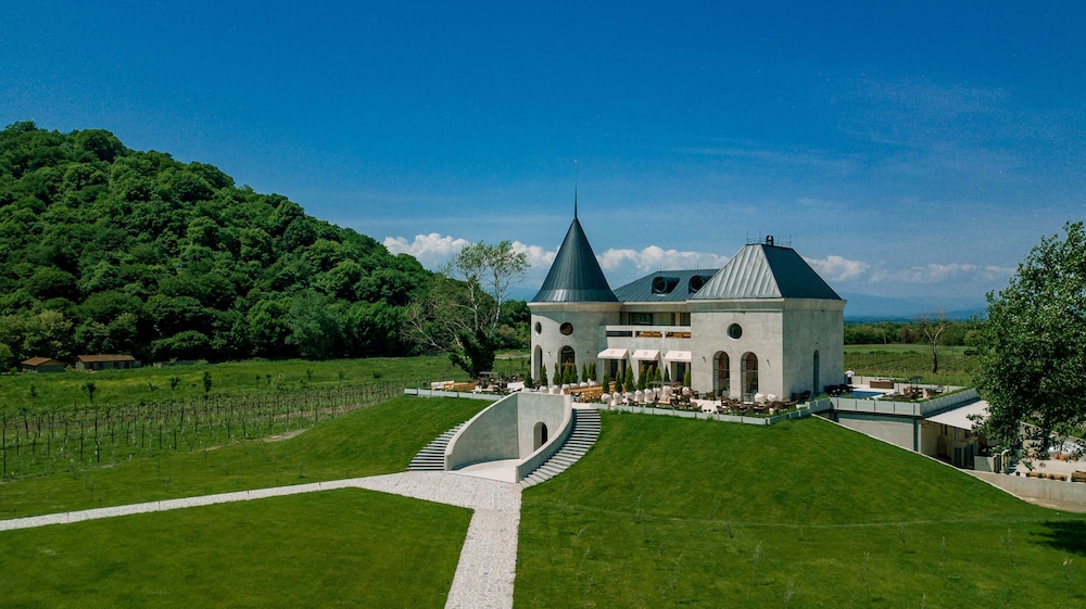 מזון ומשקאות