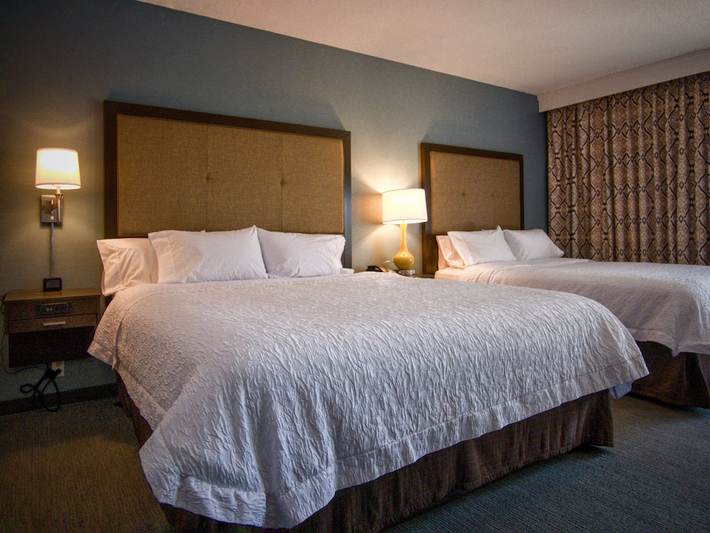 Hampton Inn Oklahoma City Edmond - photo 13