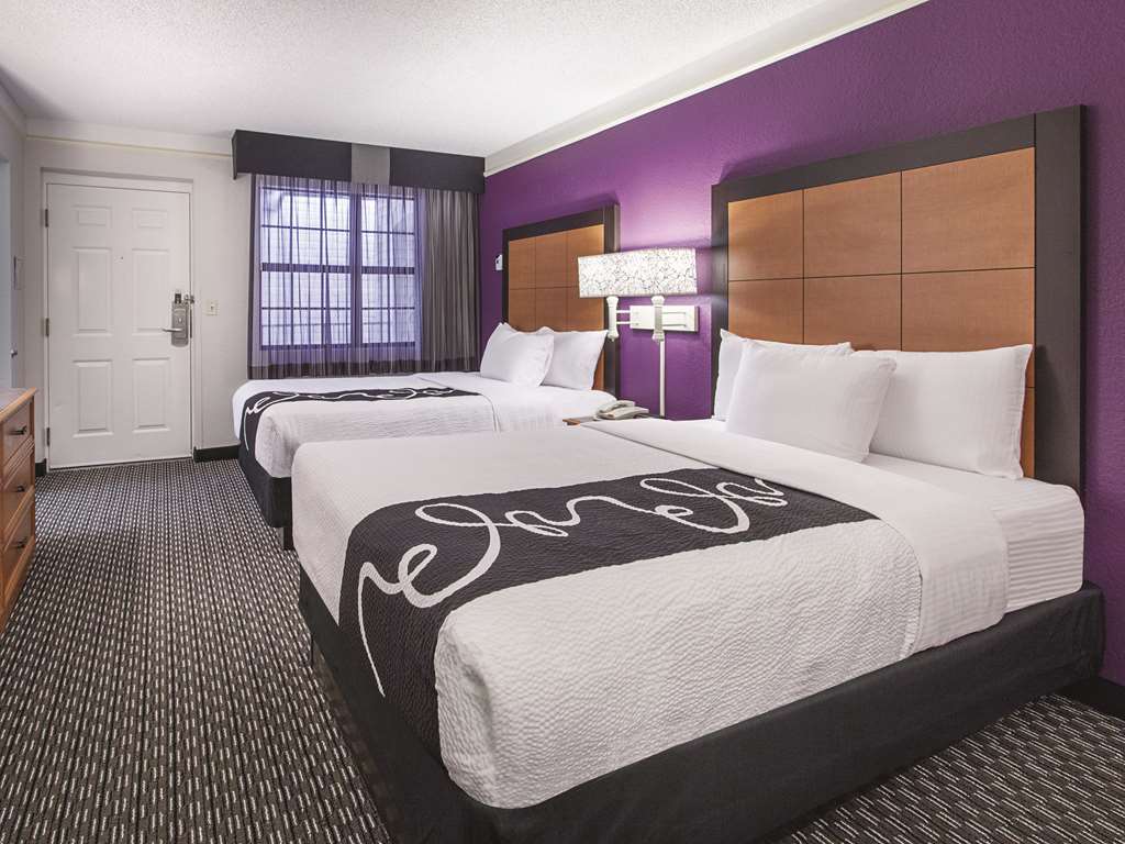 La Quinta Inn by Wyndham San Marcos - photo 26