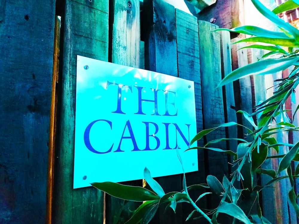 Chez Stan - carbon neutral hotel in Mercury