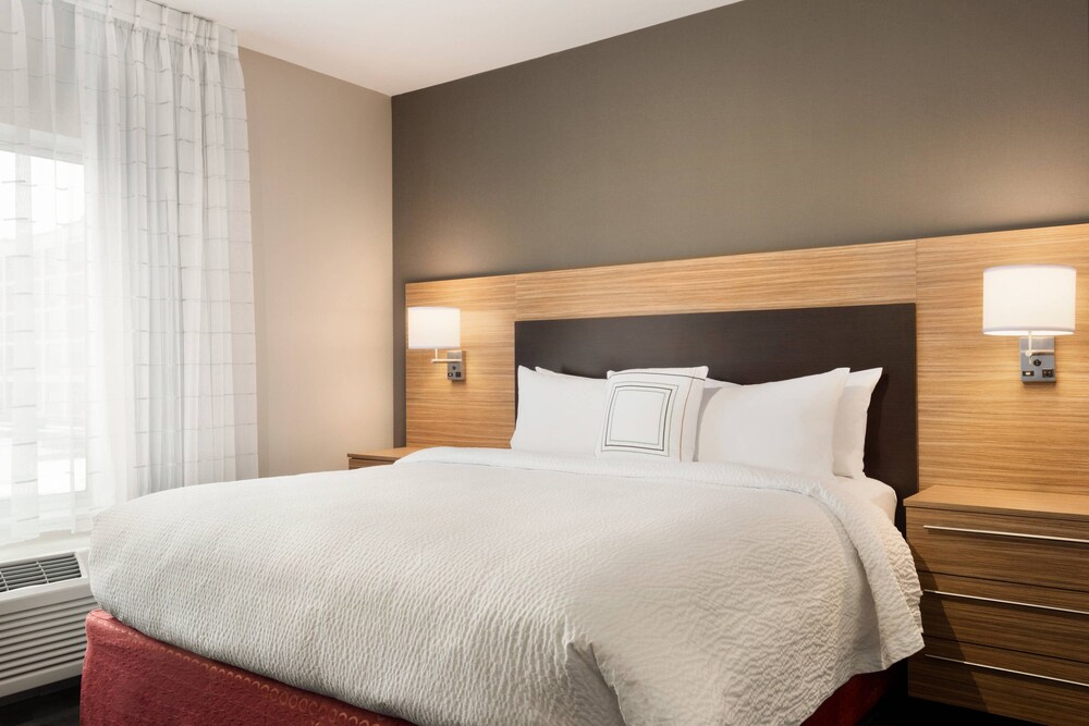TownePlace Suites by Marriott Dubuque Downtown - photo 7