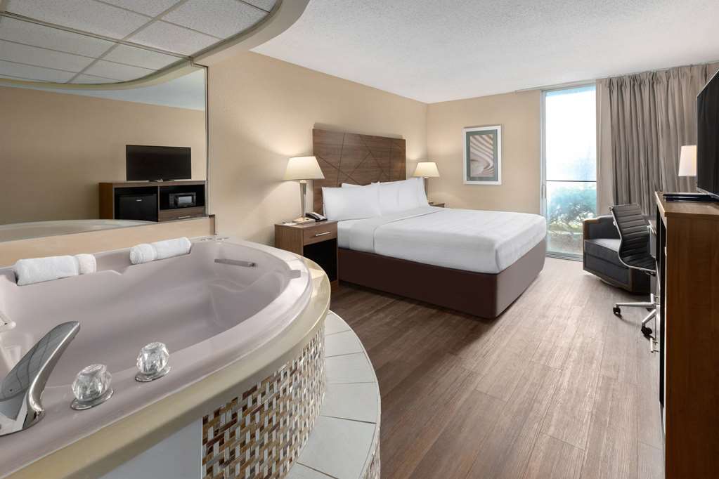 Wingate by Wyndham Troy - photo 25