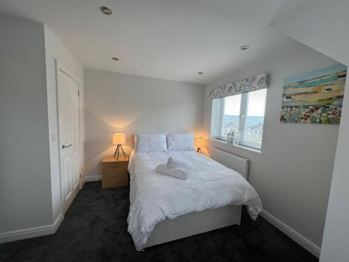Britannia House Seaview and Balcony Part of the The Bay Filey Holiday Village with pool gym and direct beach access pub restaurant tennis and meadows walks