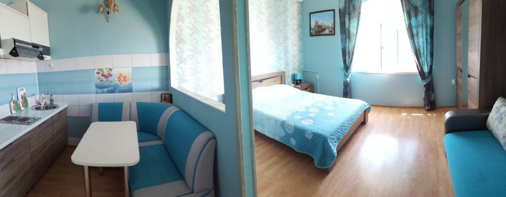 Admiral - carbon neutral hotel in Yalta