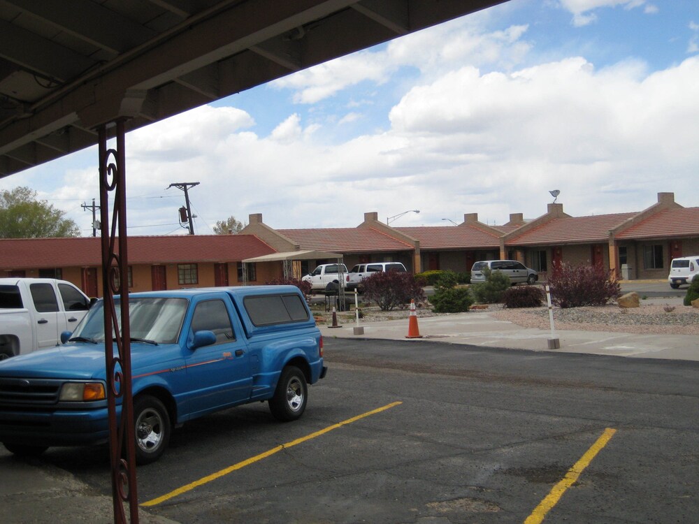 El Capitan Motel - photo 60