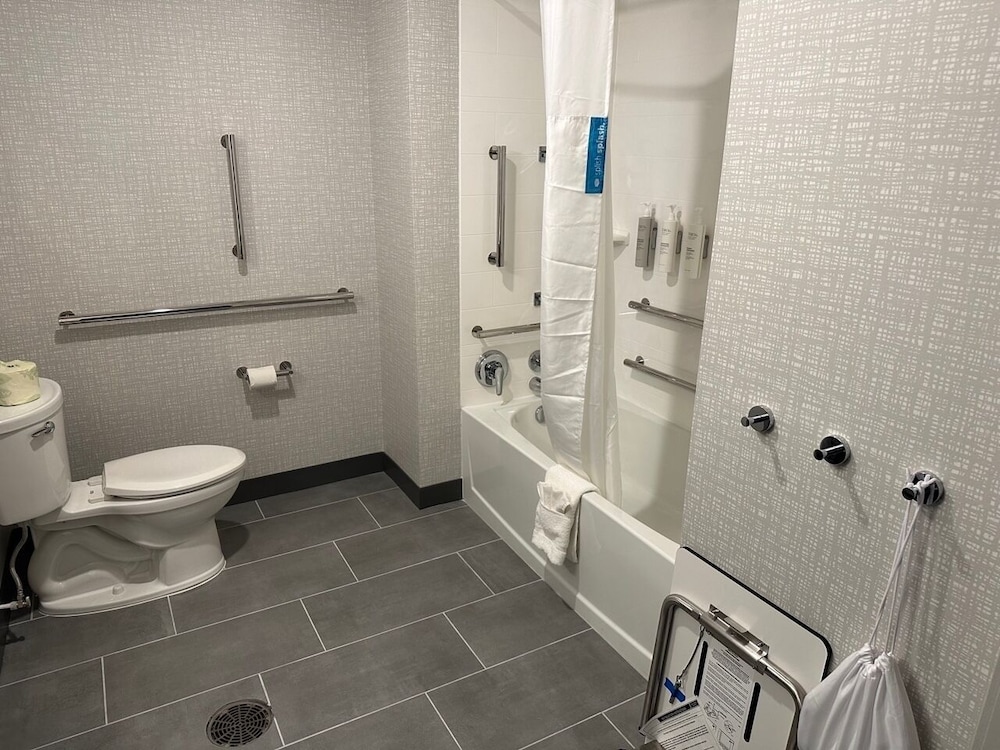 Hampton Inn & Suites by Hilton Ruskin I 75 - photo 34