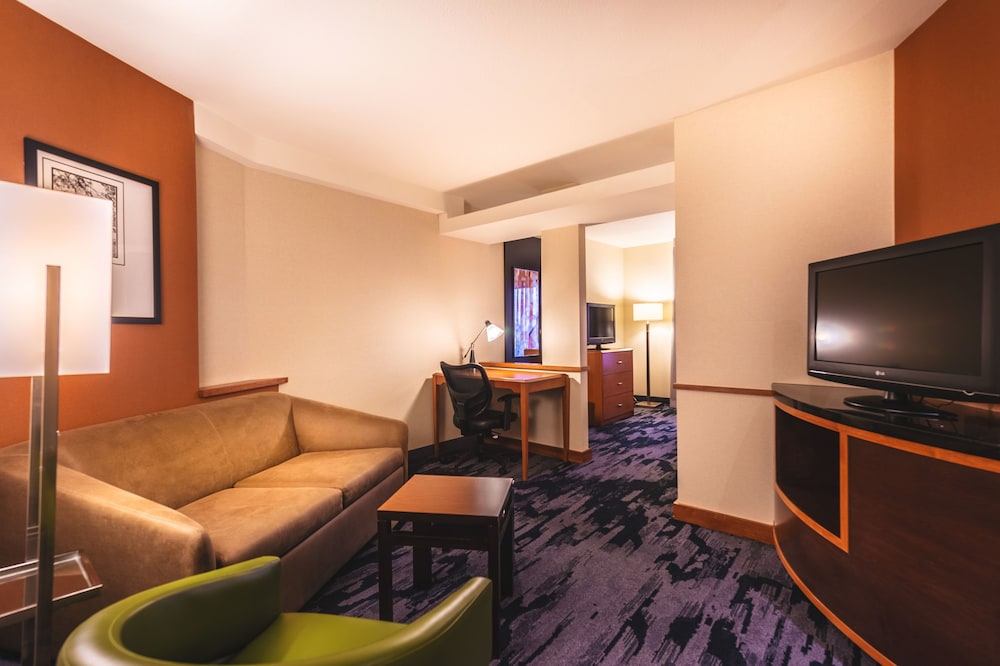 Fairfield Inn & Suites by Marriott Redding - photo 19