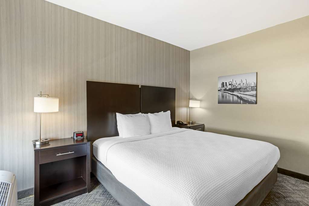 Best Western Plus Philadelphia Pennsauken Hotel - photo 23