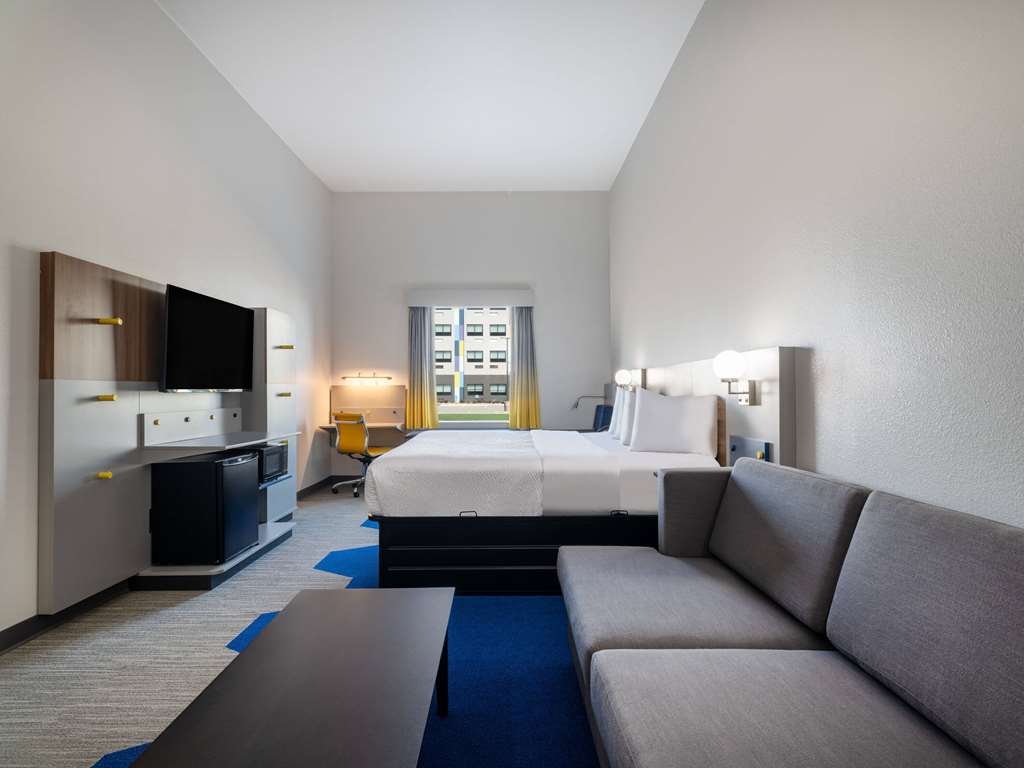 Microtel Inn & Suites by Wyndham Amarillo West - photo 23