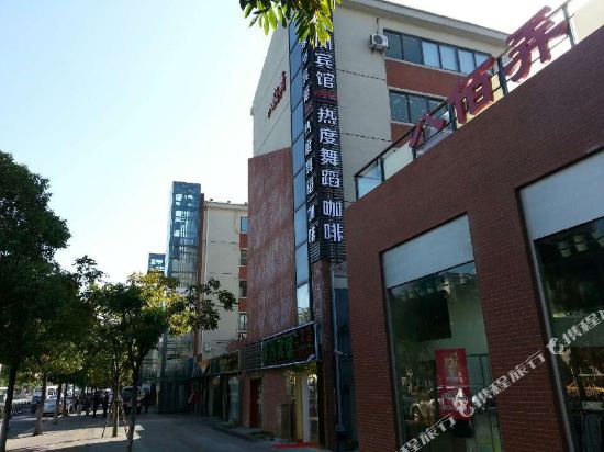 Lvzhou Hotel - last minute hotel in Shanghai