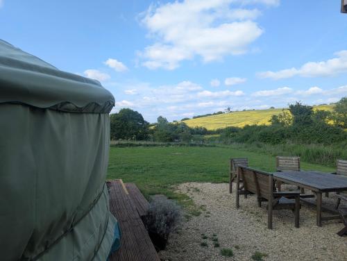 Love2yurt — Brackley