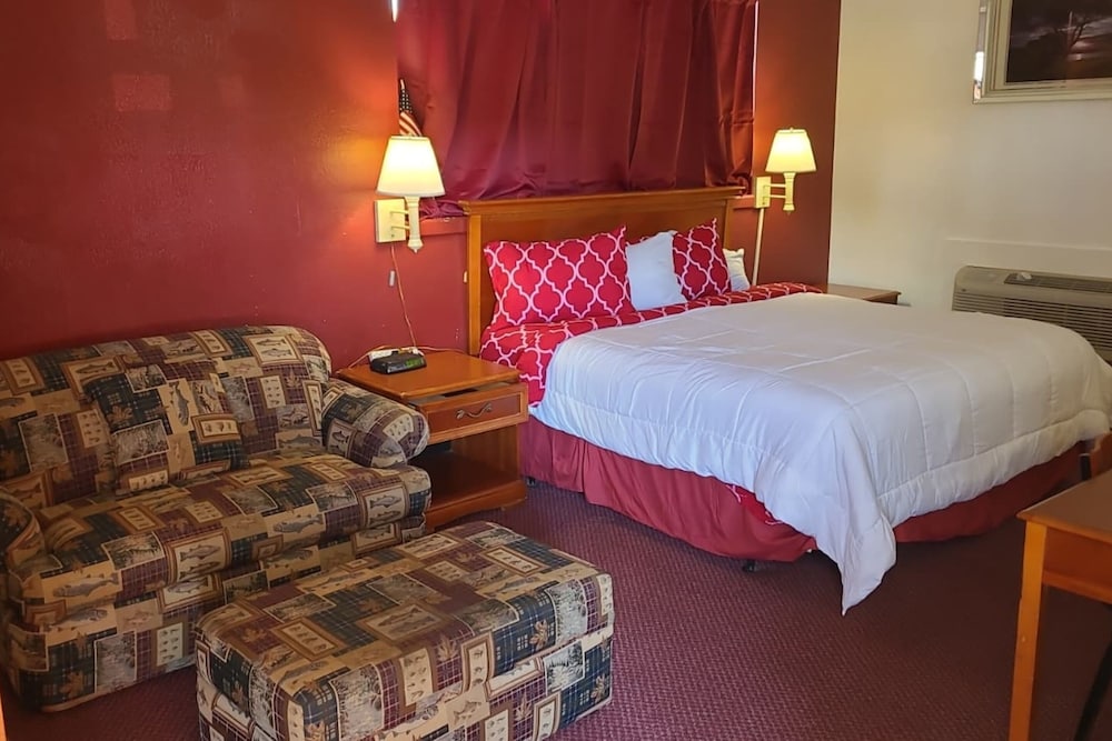 Astro Motel - photo 2