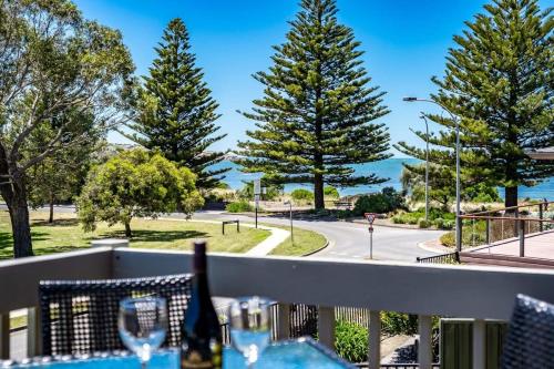 4 1 Harbour View Terrace Byo Linen — Victor Harbor