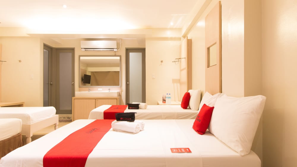 RedDoorz @ General Segundo Avenue Laoag in Laoag, Philippines