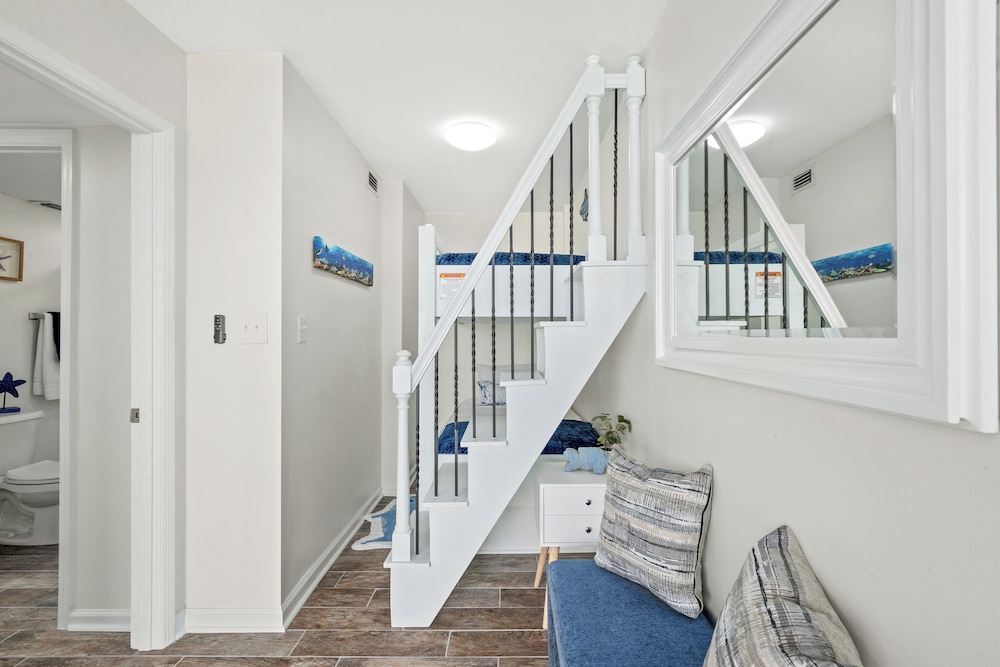Sandpiper Beacon Beach Resort - photo 46