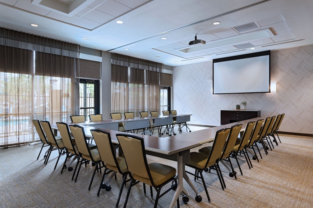 SpringHill Suites Anaheim Maingate - photo 45